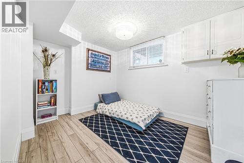 364 Fennell Avenue W, Hamilton, ON - Indoor Photo Showing Other Room