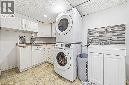 364 Fennell Avenue W, Hamilton, ON - Indoor Photo Showing Laundry Room