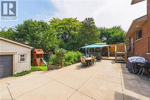 364 Fennell Avenue W, Hamilton, ON - Outdoor