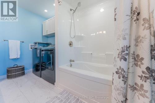 47 Devonshire Street, Kapuskasing, ON - Indoor Photo Showing Bathroom