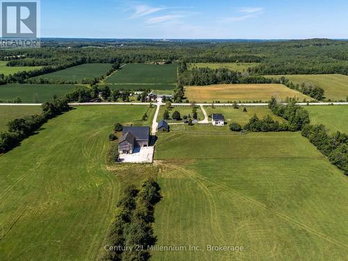 702174 Sideroad 5, Chatsworth, ON 