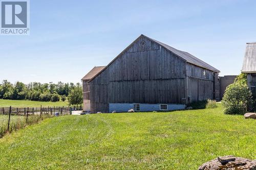 702174 Sideroad 5, Chatsworth, ON 