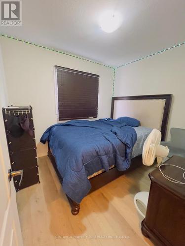 (Upper) - 3 Baffin Crescent, Brampton, ON - Indoor Photo Showing Bedroom