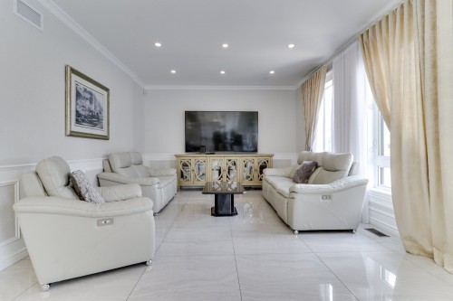 Family Room - 227 Rue Ernest, Dollard-Des-Ormeaux, QC - Indoor Photo Showing Living Room