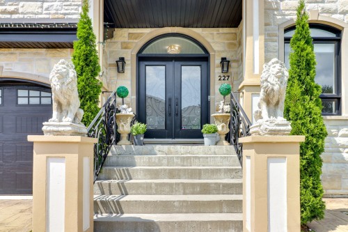 Front of Structure - 227 Rue Ernest, Dollard-Des-Ormeaux, QC - Outdoor With Facade
