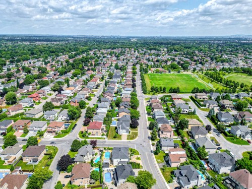 Exterior - 227 Rue Ernest, Dollard-Des-Ormeaux, QC - Outdoor With View