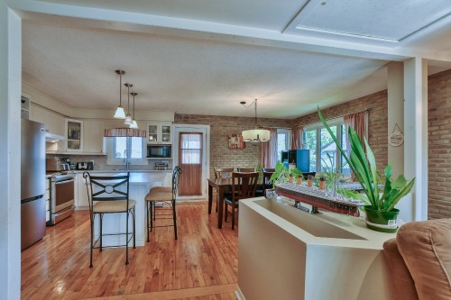 Vue d'ensemble - 115 1Re Avenue, Saint-Eustache, QC - Indoor Photo Showing Kitchen