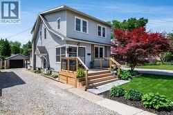 25 Stanley STREET Kingsville, ON N9Y 1X9