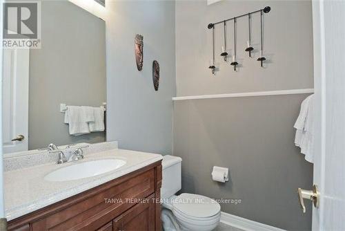 64 Melody Drive, Whitby, ON - Indoor Photo Showing Bathroom