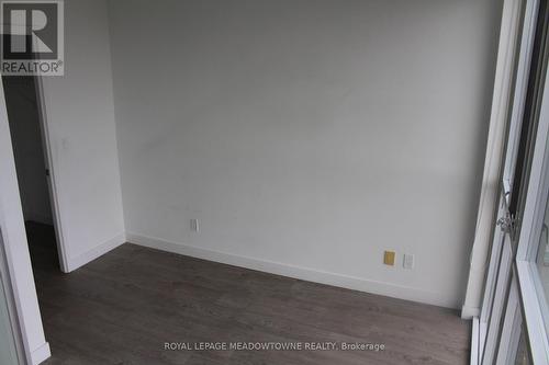 804 - 2055 Danforth Avenue, Toronto, ON - Indoor Photo Showing Other Room