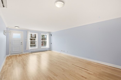 Living Room - 4-437 Rue Galt, Montréal (Verdun/Île-Des-Soeurs), QC - Indoor Photo Showing Other Room