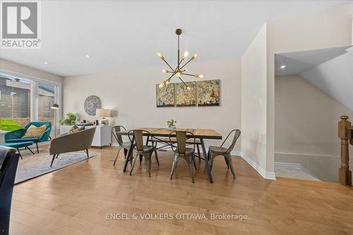 556 Triangle Street, Ottawa, ON - Indoor Photo Showing Dining Room