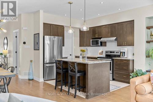 556 Triangle Street, Ottawa, ON - Indoor Photo Showing Kitchen With Stainless Steel Kitchen With Upgraded Kitchen
