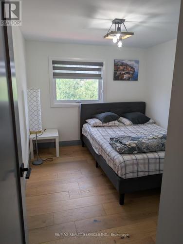 466 BANKSIDE DRIVE , Kitchener, Ontario N2N 3J6 5