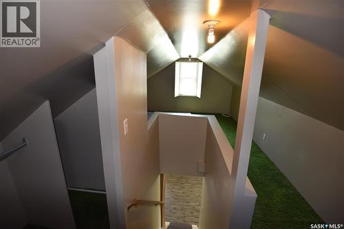 403 2Nd Street W, Nipawin, SK - Indoor Photo Showing Other Room