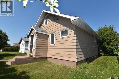 403 2Nd Street W, Nipawin, SK - Outdoor With Exterior
