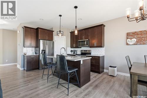 118 Stromberg Crescent, Saskatoon, SK - Indoor Photo Showing Kitchen With Upgraded Kitchen
