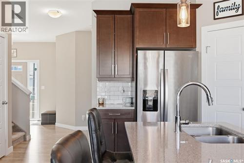 118 Stromberg Crescent, Saskatoon, SK - Indoor Photo Showing Kitchen With Double Sink