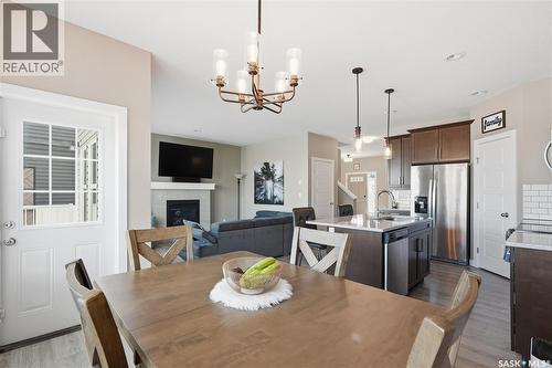 118 Stromberg Crescent, Saskatoon, SK - Indoor Photo Showing Dining Room