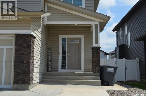 118 Stromberg Crescent, Saskatoon, SK - Outdoor With Exterior