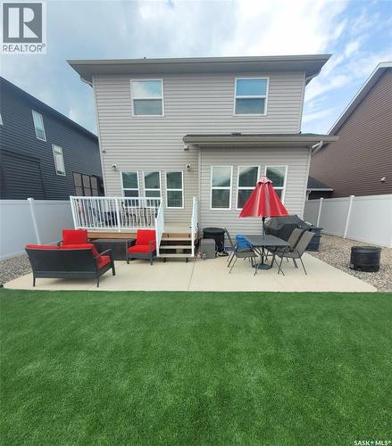 118 Stromberg Crescent, Saskatoon, SK - Outdoor With Deck Patio Veranda With Exterior
