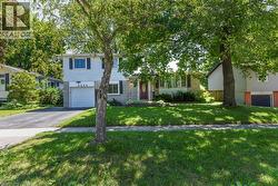 2506 BRIDGE Road Oakville, ON L6L 2H2