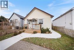 435 WAVERLY Street  Hamilton, ON L8H 6R5