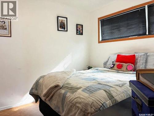 4324 3Rd Avenue N, Regina, SK - Indoor Photo Showing Bedroom