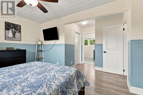 12 Bothwell Crescent, Barrie, ON - Indoor Photo Showing Bedroom