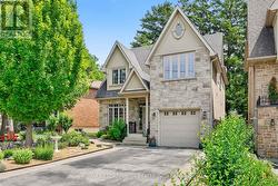 85 PARK STREET W  Mississauga, ON L5H 1L2