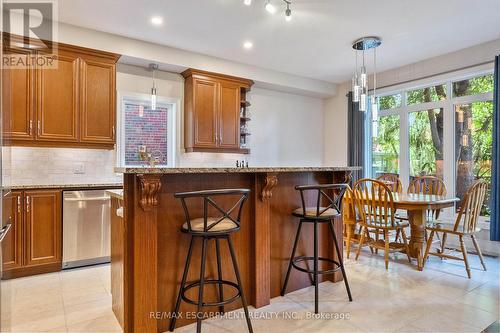 85 Park Street W, Mississauga, ON - Indoor