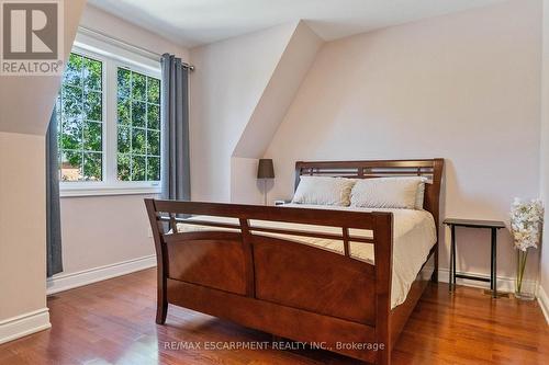 85 Park Street W, Mississauga, ON - Indoor Photo Showing Bedroom