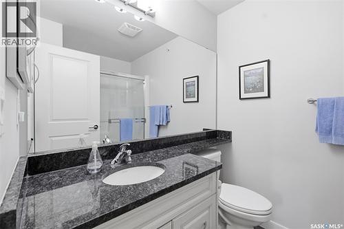 310 1025 Moss Avenue, Saskatoon, SK - Indoor Photo Showing Bathroom