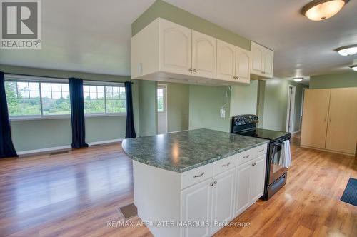 3826 Big Rideau Lake Road, Rideau Lakes, ON - Indoor Photo Showing Kitchen