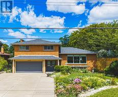 364 FENNELL AVENUE W  Hamilton, ON L9C 1G4