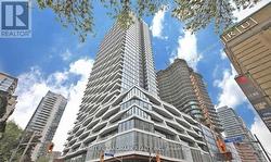 815 - 85 WOOD STREET Toronto, ON M4Y 0E8