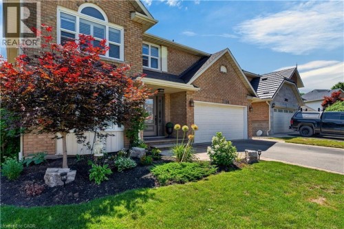 3194 Tania Crescent, Burlington, ON - Outdoor