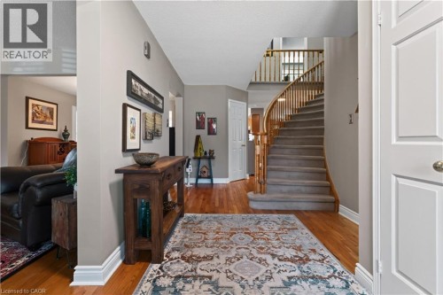 3194 Tania Crescent, Burlington, ON - Indoor Photo Showing Other Room