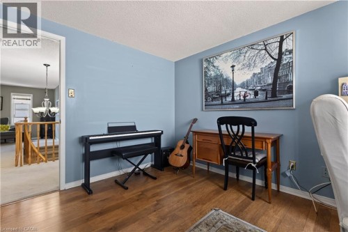 3194 Tania Crescent, Burlington, ON - Indoor
