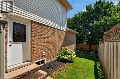 3194 Tania Crescent, Burlington, ON - Outdoor With Exterior