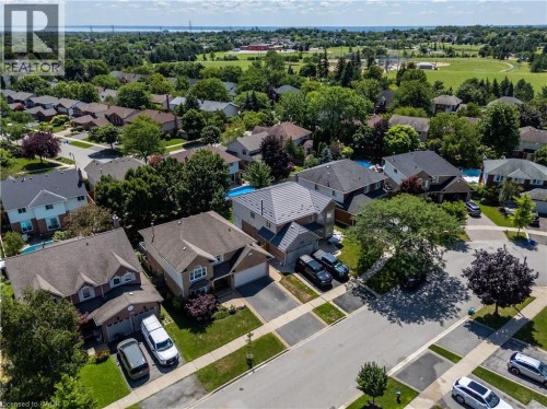 3194 Tania Crescent, Burlington, ON - Outdoor With View
