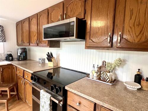 2 Central Avenue, Trenton, NS - Indoor Photo Showing Kitchen