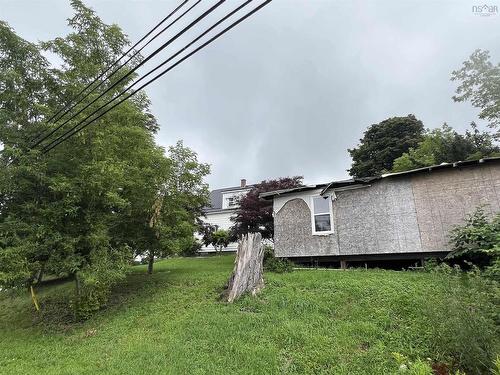 2 Central Avenue, Trenton, NS - Outdoor