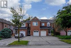 68 ADDISON STREET Richmond Hill, ON L4C 0H7