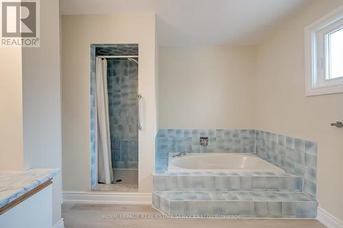 265 Mississaga Street, Oakville, ON - Indoor Photo Showing Bathroom