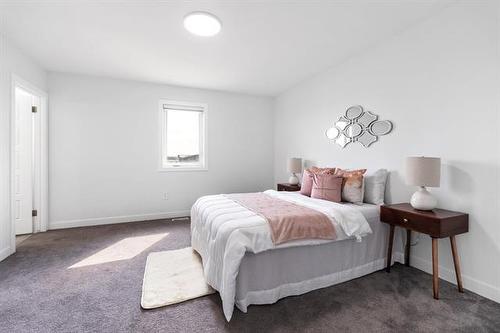 132 Red Pine Dr, West St Paul, MB - Indoor Photo Showing Bedroom