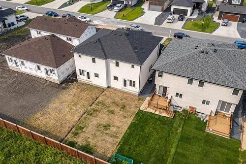 132 Red Pine Dr, West St Paul, MB - Outdoor