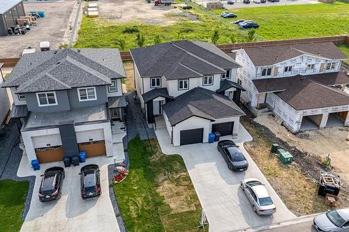 132 Red Pine Dr, West St Paul, MB - Outdoor With Facade
