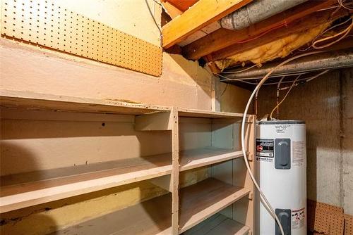 565 Hartford Ave, Winnipeg, MB - Indoor Photo Showing Basement