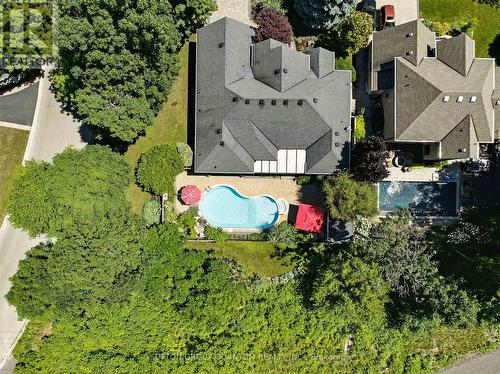 1109 Forestvale Drive, Burlington, ON - Outdoor